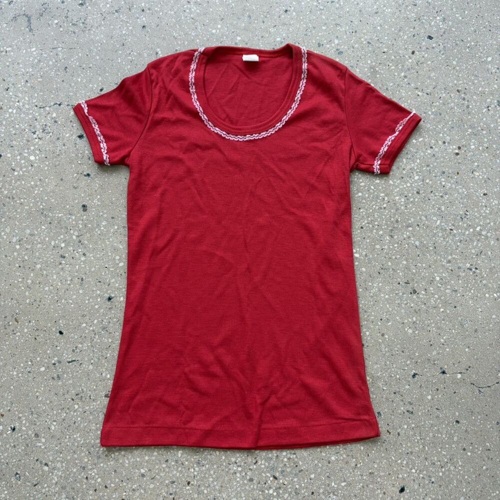 Vintage 70s Red Blank Lace Round Neck T-Shirt